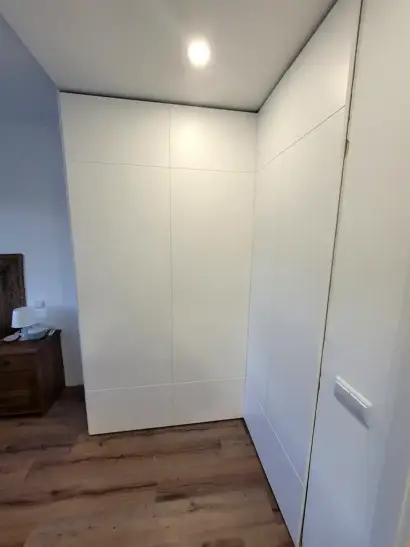 Gallery item