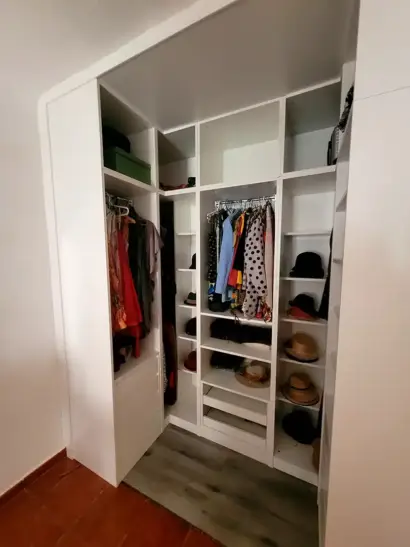 Gallery item